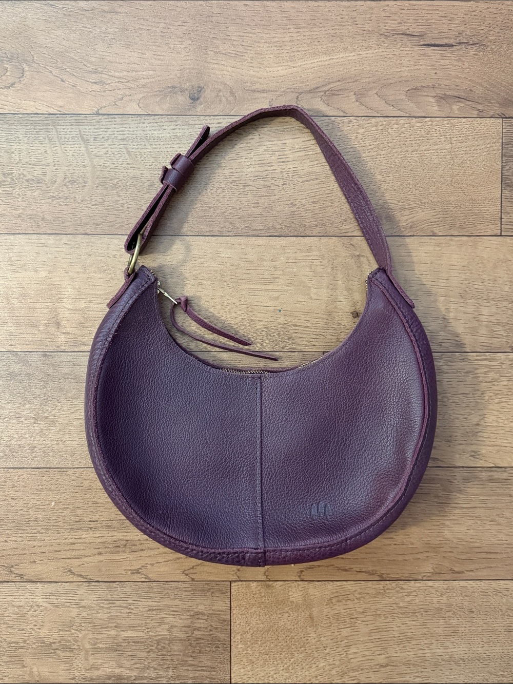 Portland Leather Goods Nora Crescent Shoulder Bag Pebbled Leather Purple/Maroon